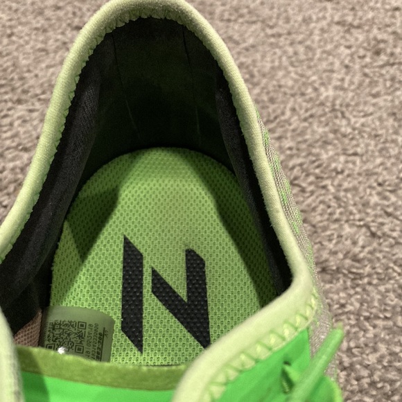 Men’s Nike Pegasus Zoom Turbo 2 Running shoes. Size 10, Neon Green - Picture 7 of 8